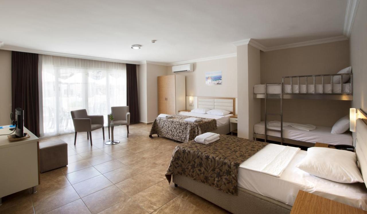Bitez Risa Hotel エクステリア 写真